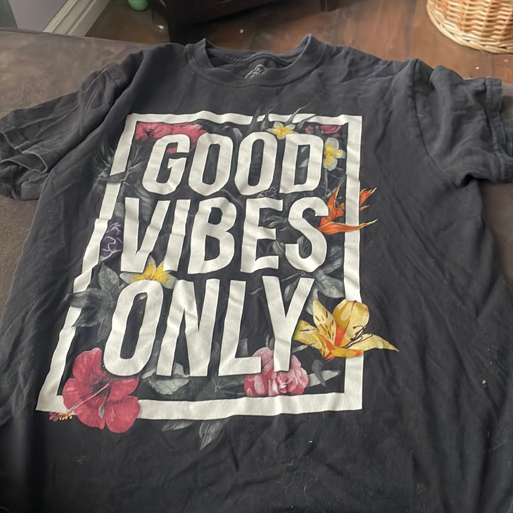 Black good vibes only shirt